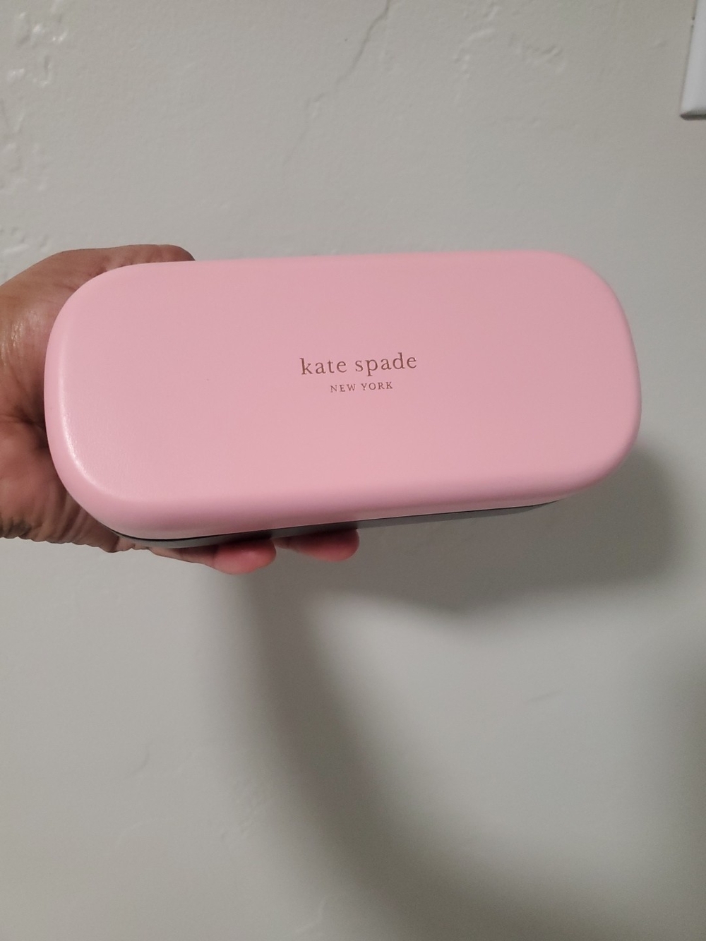kate spade Pink Hard Shell Travel Cosmetic Case